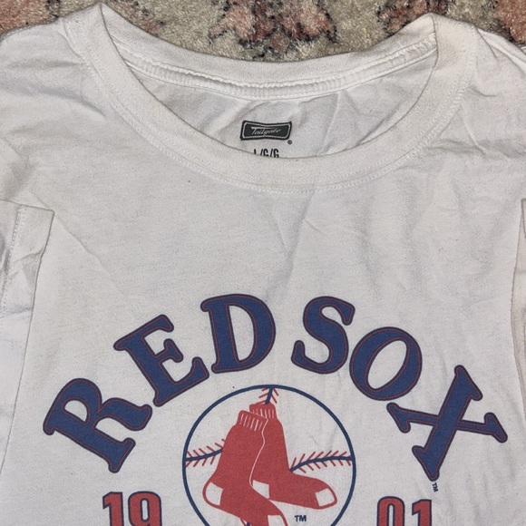 Relaxed Fit Red Sox Top - Picture 3 of 4